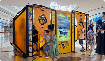 VR體驗館加盟案例1 VR加盟 小成本創(chuàng  )業(yè)